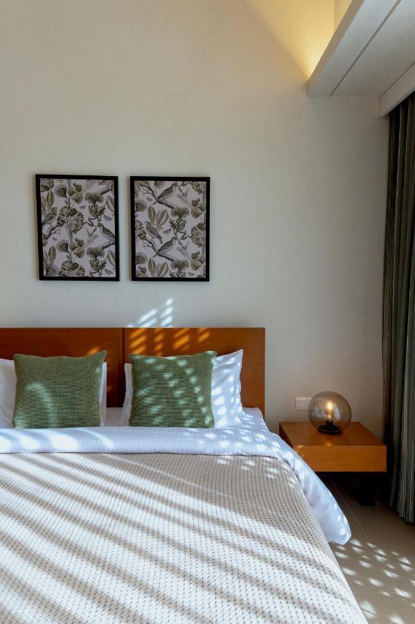 Life At Repose- Lake Villas Resort & Club Chor Warodra エクステリア 写真